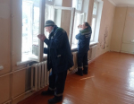 Военными коммунальщиками Вологодской области проводятся субботники в военных городках.