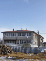 В Никольском капитально ремонтируют крышу многоквартирного дома.